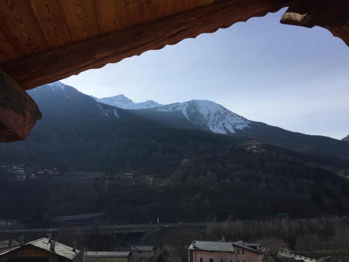 La Maison Du Pont Mont Blanc 2 La Salle Eksteriør billede
