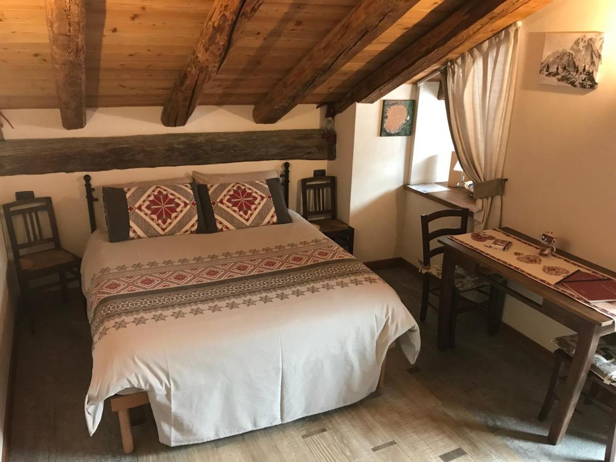 La Maison Du Pont Mont Blanc 2 La Salle Eksteriør billede