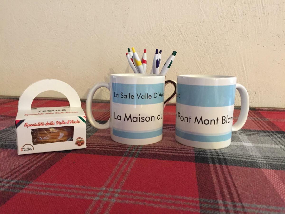 La Maison Du Pont Mont Blanc 2 La Salle Eksteriør billede