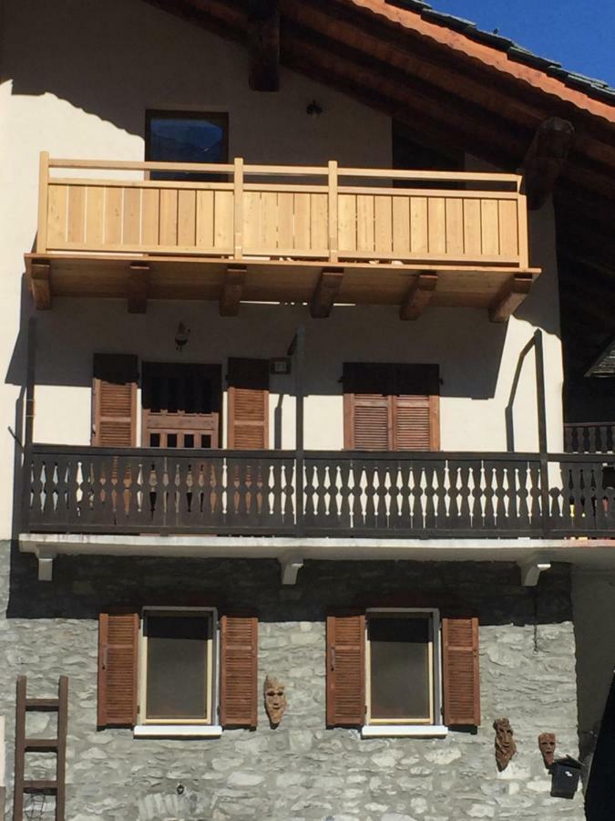La Maison Du Pont Mont Blanc 2 La Salle Eksteriør billede